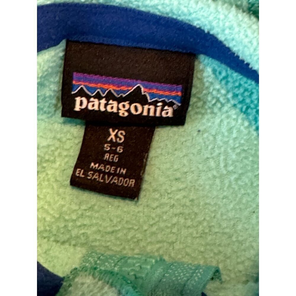 Patagonia Kids Jacket - Light Blue and Navy - Picture 5 of 11